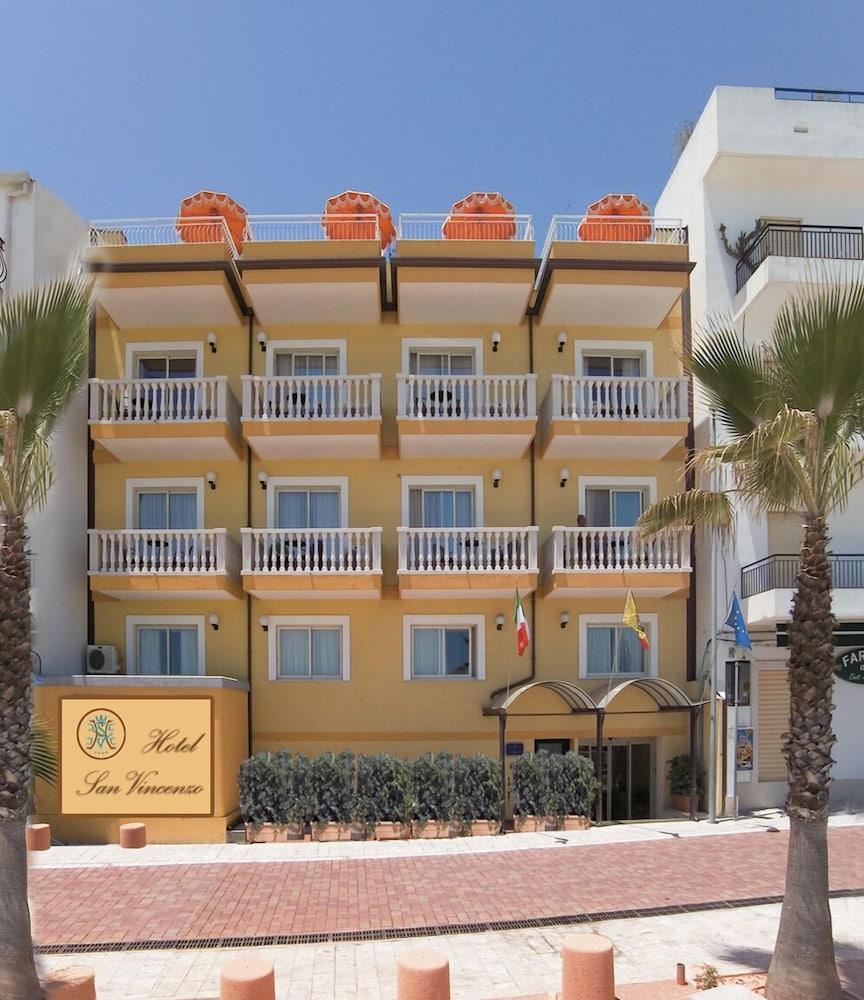 Hotel Orizzonte Letojanni Exteriér fotografie