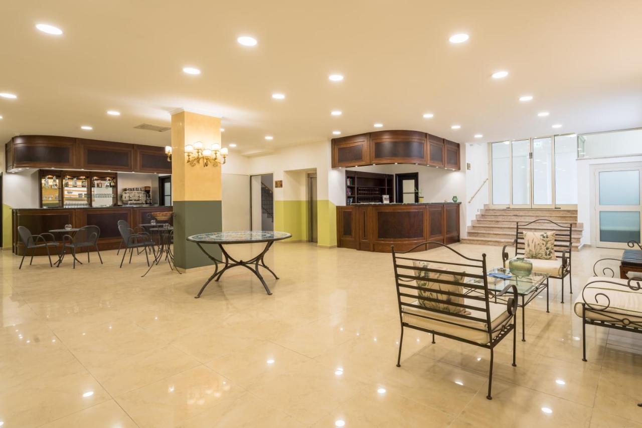 Hotel Orizzonte Letojanni Exteriér fotografie
